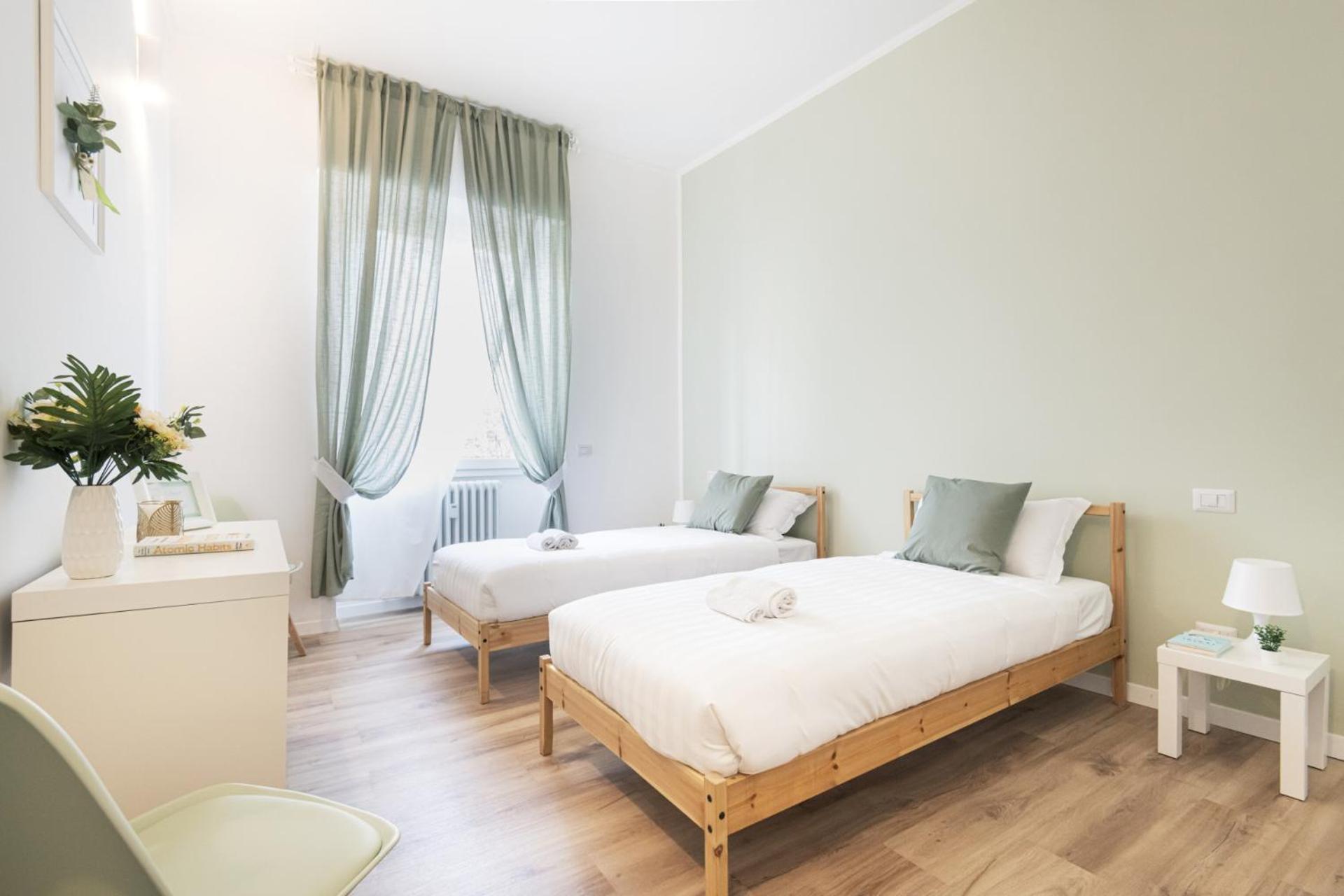 Easylife - Golden Suite Милан Экстерьер фото